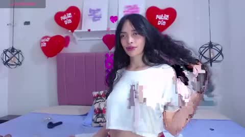 Dolce online show from 03/05/25, 05:39