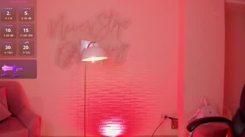 Snapshot of dolcieelliot chatting on 03/07/25, 11:51 Dolcie online show from 03/07/25, 11:51
