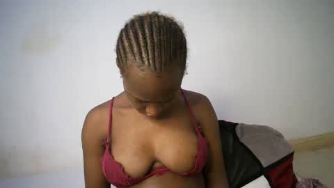 dollberry online show from 03/10/25, 10:26