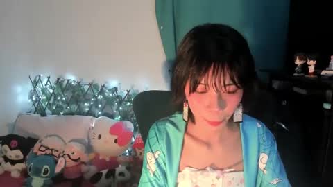 Snapshot of dolliette chatting on 09/27/25, 02:49 mina online show from 09/27/25, 02:49