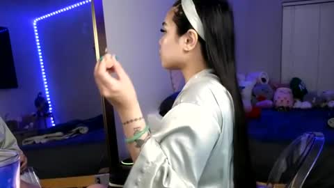 DOLLLFACE online show from 12/29/24, 12:52