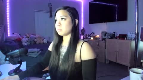 DOLLLFACE online show from 03/11/25, 02:43