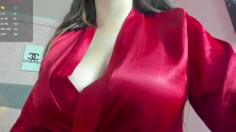 Snapshot of dolly_zoe chatting on 12/13/24, 05:27 Call me Zoe online show from 12/13/24, 05:27