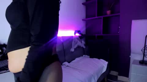 DollyWood  online show from 10/18/25, 08:31