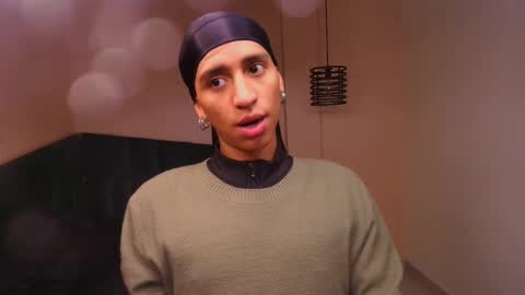 dom_veneno online show from 09/14/25, 07:24