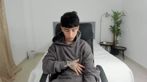 MASTER online show from 02/26/25, 01:43