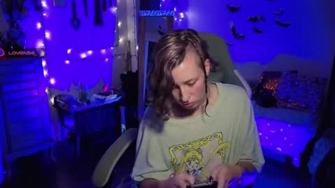 Bigbearnbunnyboy online show from 10/27/25, 01:09