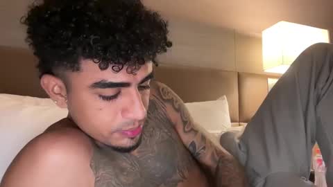 Brandon online show from 10/12/25, 04:33