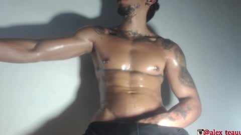 DOMI online show from 10/27/25, 04:38