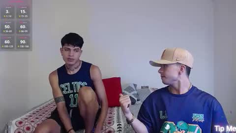 Snapshot of dominic_hanks chatting on 10/29/25, 05:31 DOMINIC AND ANDREW online show from 10/29/25, 05:31