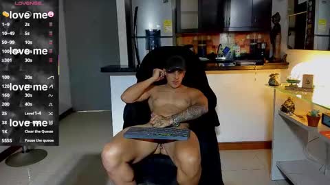 SANTI  independent model online show from 10/05/25, 07:23