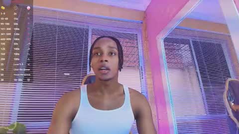 Snapshot of dominicsccott chatting on 09/21/25, 01:13 Dominicscott online show from 09/21/25, 01:13
