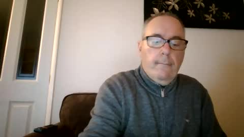David uk online show from 10/14/25, 09:37