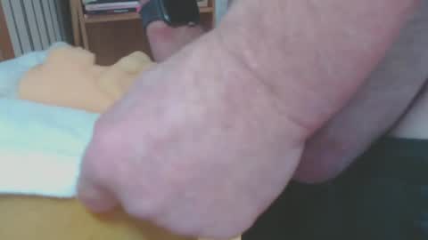 Snapshot of don_r55 chatting on 12/13/24, 07:32 Don online show from 12/13/24, 07:32