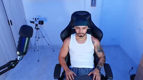 Victor online show from 10/14/25, 05:14