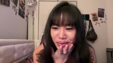 Snapshot of donna_baby chatting on 01/22/25, 10:59 D2Creamy online show from 01/22/25, 10:59