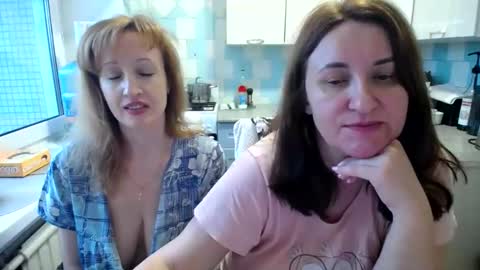 Tatiana 43 curvy sexy body and Joanna redhead 39 years online show from 12/02/24, 06:52