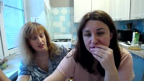 Tatiana 43 curvy sexy body and Joanna redhead 39 years online show from 01/23/25, 07:43