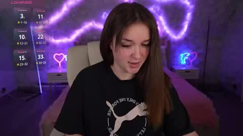 DONNA online show from 03/05/25, 06:44