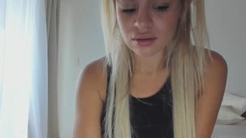 Donatella online show from 02/28/25, 01:47