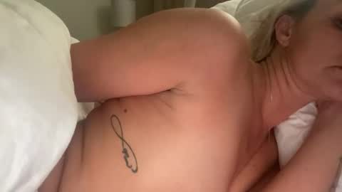 dontbefoolish online show from 11/11/25, 05:24