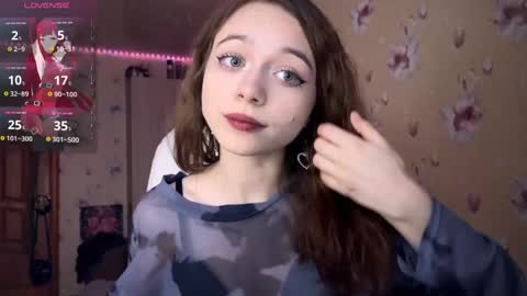 Snapshot of dontoke_ chatting on 03/10/25, 06:01 Nicole online show from 03/10/25, 06:01