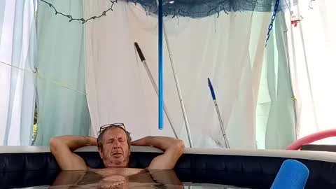 doobie1717 online show from 09/18/25, 05:37