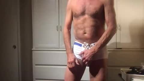 Snapshot of doorguy01 chatting on 12/29/24, 03:00 doorguy01 online show from 12/29/24, 03:00