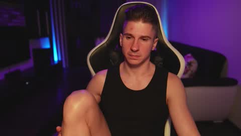 Dorian Reyes online show from 11/05/25, 10:10