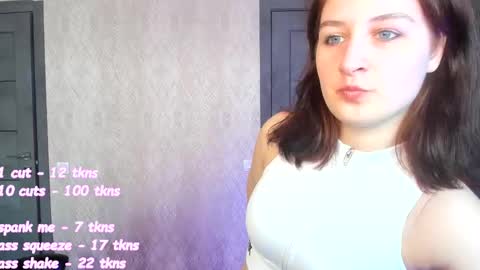 Snapshot of doris_coy_ chatting on 10/01/25, 07:25 Doris online show from 10/01/25, 07:25