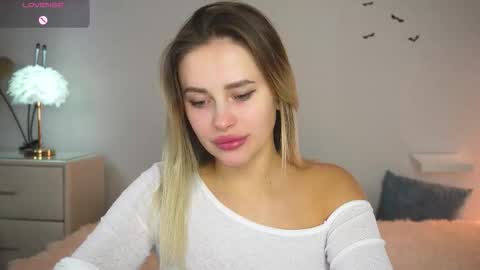 Amy online show from 11/04/25, 12:26