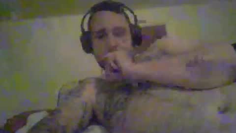 Snapshot of dougiestyles96 chatting on 10/10/25, 12:09 dougiestyles96 online show from 10/10/25, 12:09