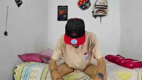 douglas_gallegos online show from 12/10/24, 08:27