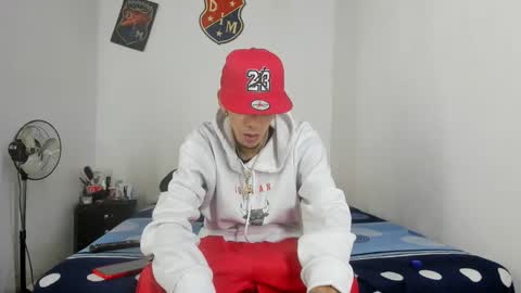 douglas_gallegos online show from 01/10/25, 03:50