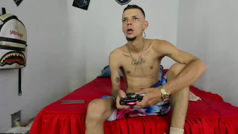 douglas_gallegos online show from 02/10/25, 04:47