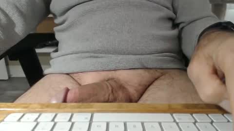 Snapshot of down69_4_u chatting on 12/21/24, 11:02 down69_4_u online show from 12/21/24, 11:02