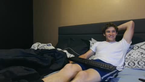 downforthemoney online show from 10/08/25, 09:12