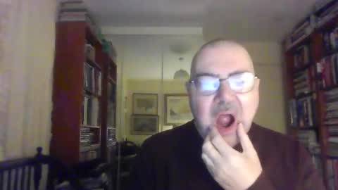 Snapshot of doxoebloke68 chatting on 01/12/25, 07:11 doxoebloke68 online show from 01/12/25, 07:11
