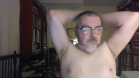 Snapshot of doxoebloke68 chatting on 02/11/25, 10:18 doxoebloke68 online show from 02/11/25, 10:18