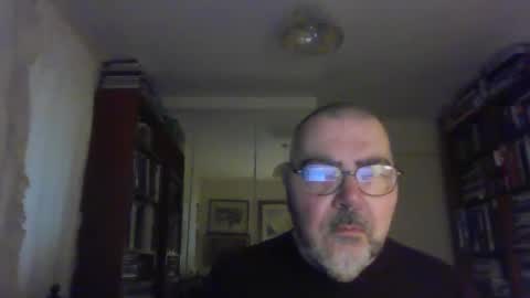 Snapshot of doxoebloke68 chatting on 03/06/25, 07:03 doxoebloke68 online show from 03/06/25, 07:03