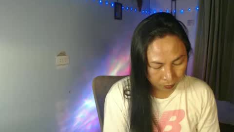 doyouwantme143 online show from 11/21/25, 04:16