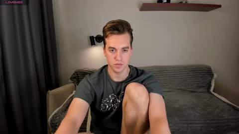 Mervin  online show from 10/16/25, 08:43