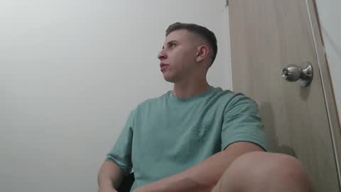 draco_boy2000 online show from 11/07/25, 09:15