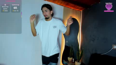 Snapshot of drake_franco chatting on 09/12/25, 12:27 drake_franco online show from 09/12/25, 12:27
