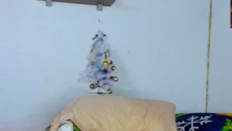 Snapshot of drake_xion1 chatting on 12/24/24, 12:22 drake_xion1 online show from 12/24/24, 12:22