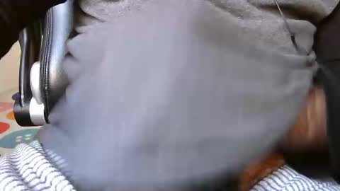 dream_man_ online show from 10/27/25, 05:22