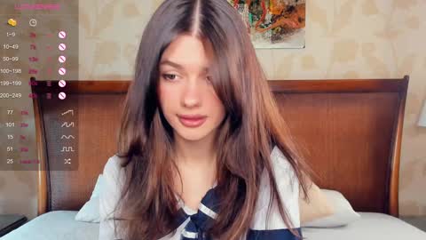 Hi Im Monika Welcome to my room online show from 09/18/25, 08:05