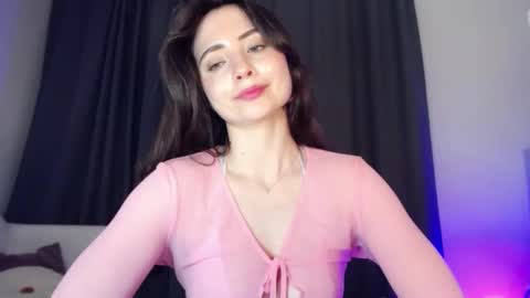 Snapshot of dream_nicole02 chatting on 01/31/25, 01:54 Nicole online show from 01/31/25, 01:54