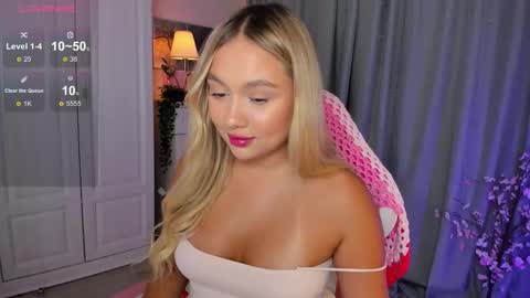  Mary   pvt open    use pink and blue app lovense online show from 10/03/25, 03:42