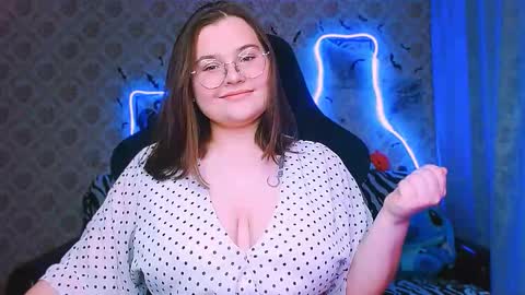 dreamforyoue2 online show from 10/31/25, 08:54